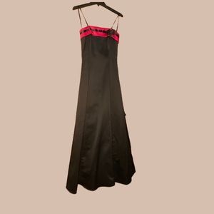 NWT Urban Girl Nites Black Ball Gown with Pink‎ Accents. Size 7/8